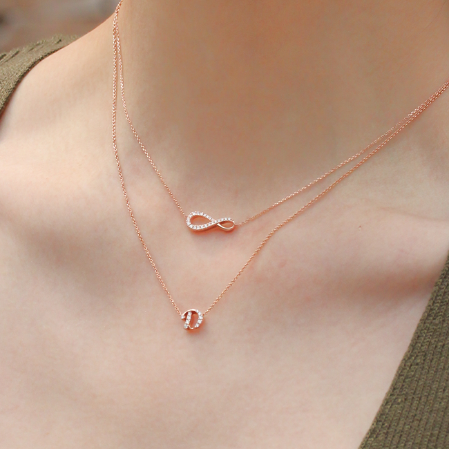 Infinity diamond necklace